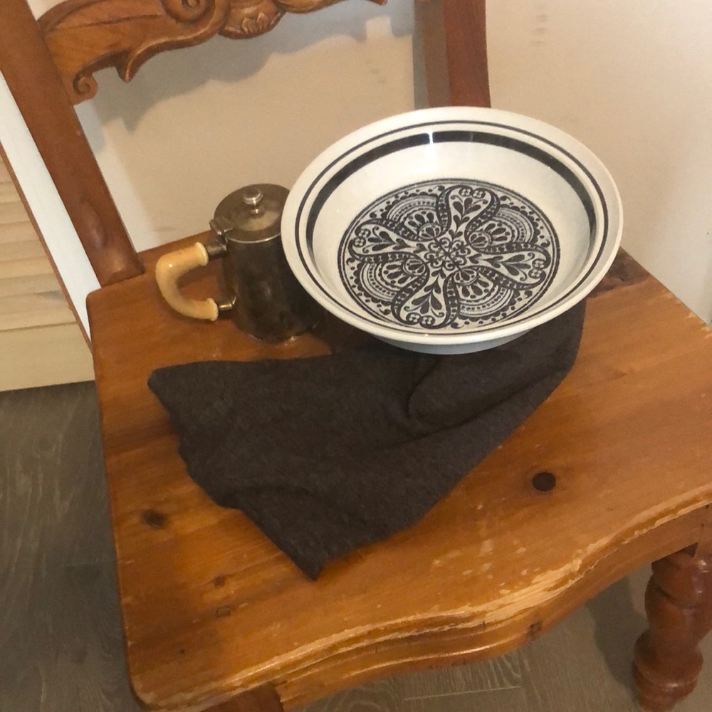 Noritake Vintage Stoneware Bowl